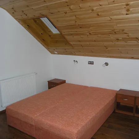 Ea Na Filipce Apartment Modrava