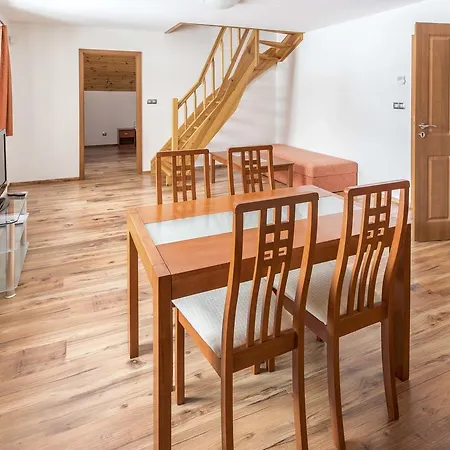 Ea Na Filipce Apartman Modrava